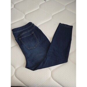 Jessica Simpson Women's Kiss Me vintage Button Fly Hem Jeans